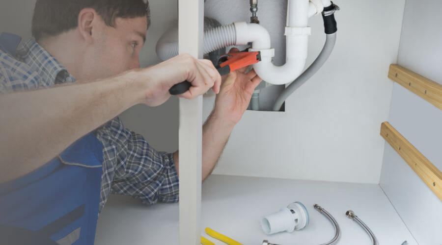 Professional sink repair in Franklin, MI